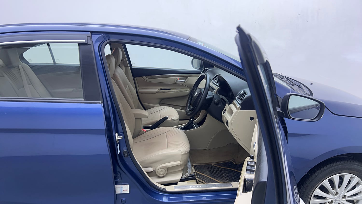Used 2021 Maruti Suzuki Ciaz Zeta 1.5 AT Petrol Automatic interior RIGHT SIDE FRONT DOOR CABIN VIEW