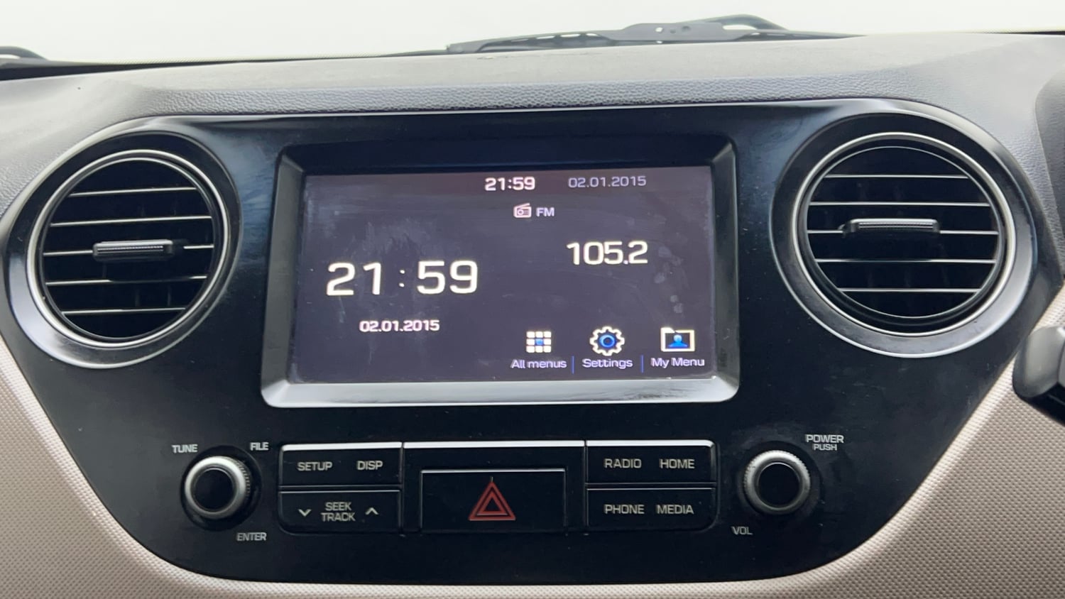 Used 2018 Hyundai Grand i10 Sportz 1.2 Kappa VTVT CNG (Outside Fitted) Cng Manual top_features Touch screen infotainment system