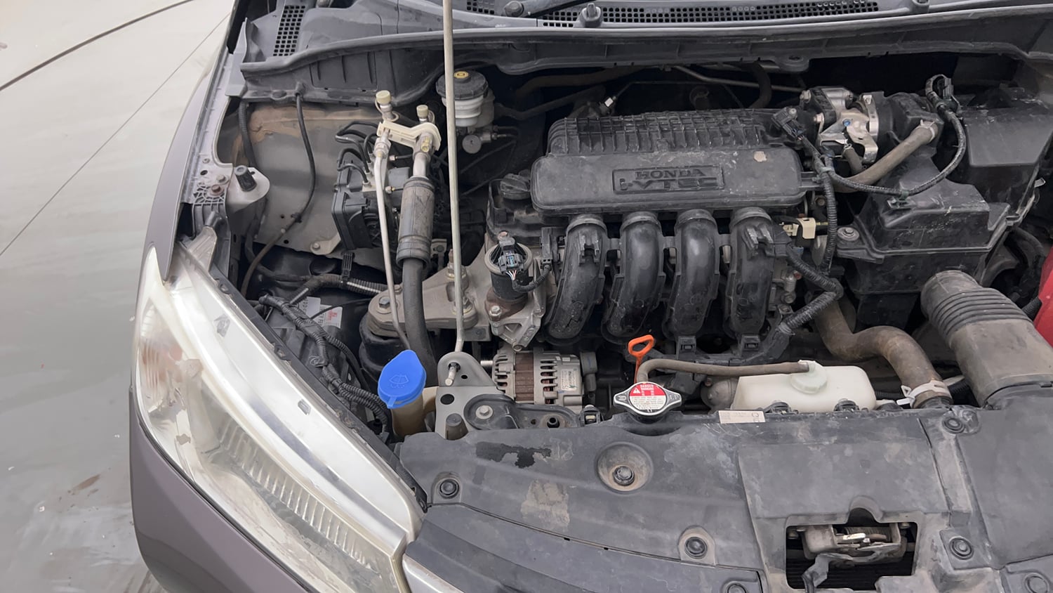 Used 2016 Honda City V Petrol Manual engine ENGINE RIGHT SIDE VIEW