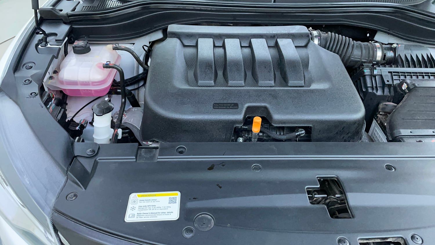 Used 2025 Mahindra XUV700 AX7 Petrol MT 7 STR Petrol Manual engine ENGINE RIGHT SIDE VIEW