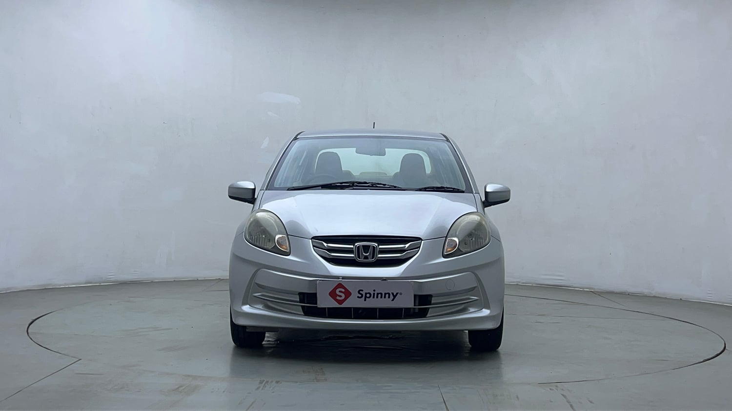 Used 2014 Honda Amaze 1.2 S i-VTEC CNG (Outside Fitted) Cng Manual exterior FRONT VIEW