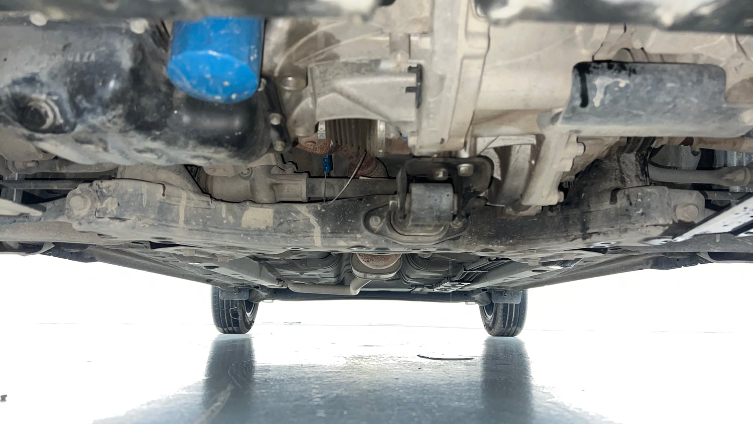 Used 2021 Hyundai Grand i10 Nios Sportz AMT 1.2 Kappa VTVT Petrol Automatic extra FRONT LEFT UNDERBODY VIEW