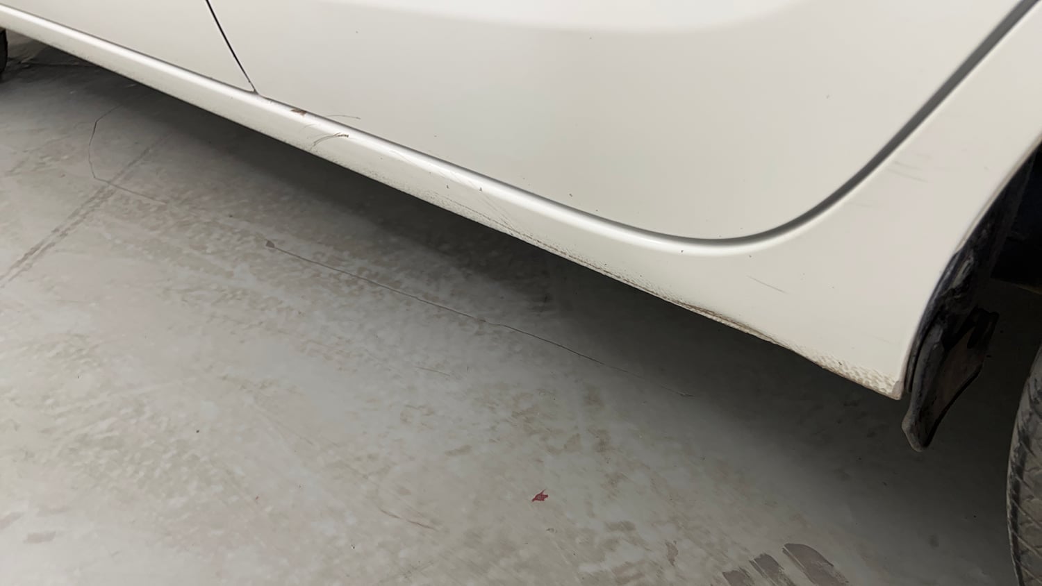 Used 2019 Maruti Suzuki Dzire VDi AMT Diesel Automatic dents MINOR SCRATCH