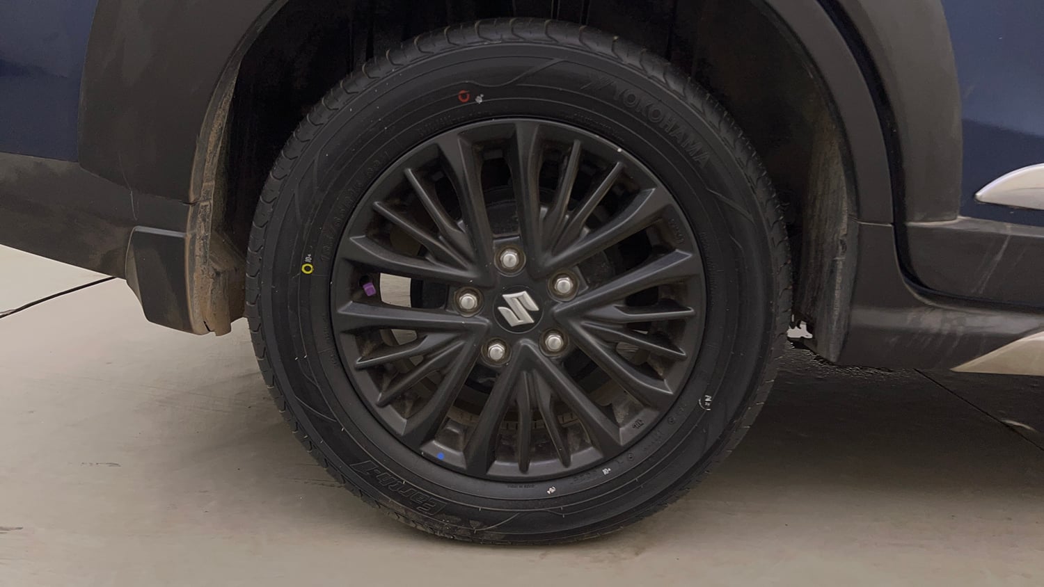 Used 2020 Maruti Suzuki XL6 Alpha AT Petrol Petrol Automatic tyres RIGHT REAR TYRE RIM VIEW