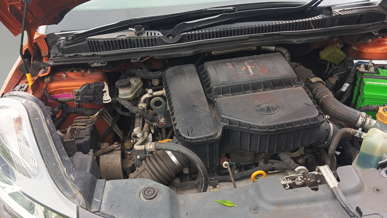 Used 2018 Tata Nexon XZ Plus Diesel Dual Tone Diesel Manual engine ENGINE RIGHT SIDE VIEW