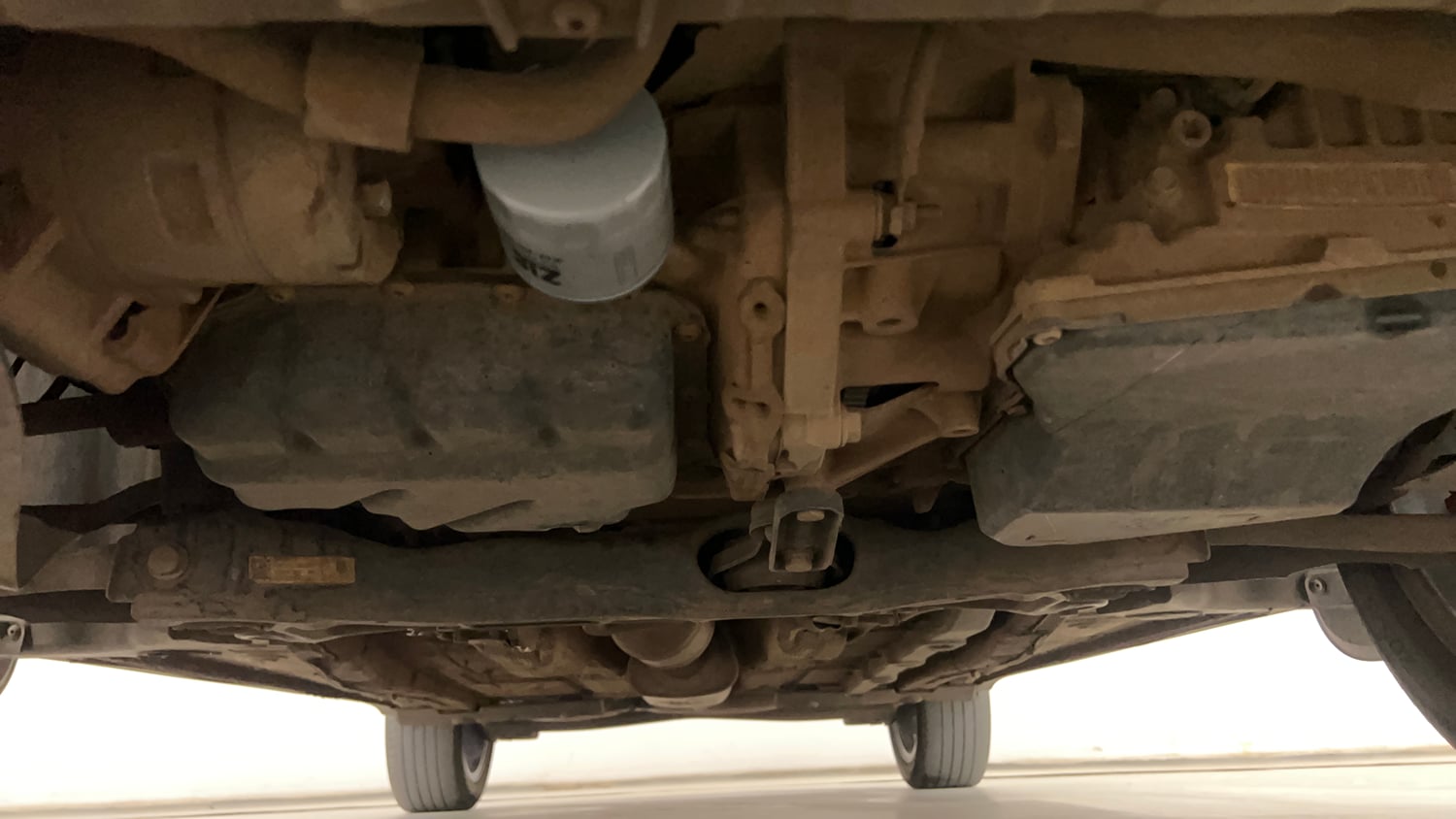 Used 2024 Volkswagen Taigun Topline 1.0 TSI AT Petrol Automatic extra FRONT LEFT UNDERBODY VIEW