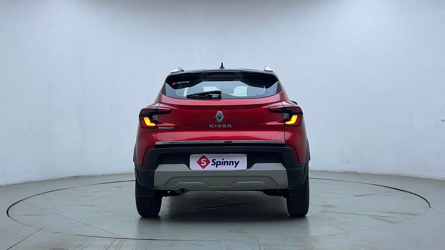 Used 2021 Renault Kiger RXT (O) MT Dual Tone Petrol Manual exterior BACK VIEW