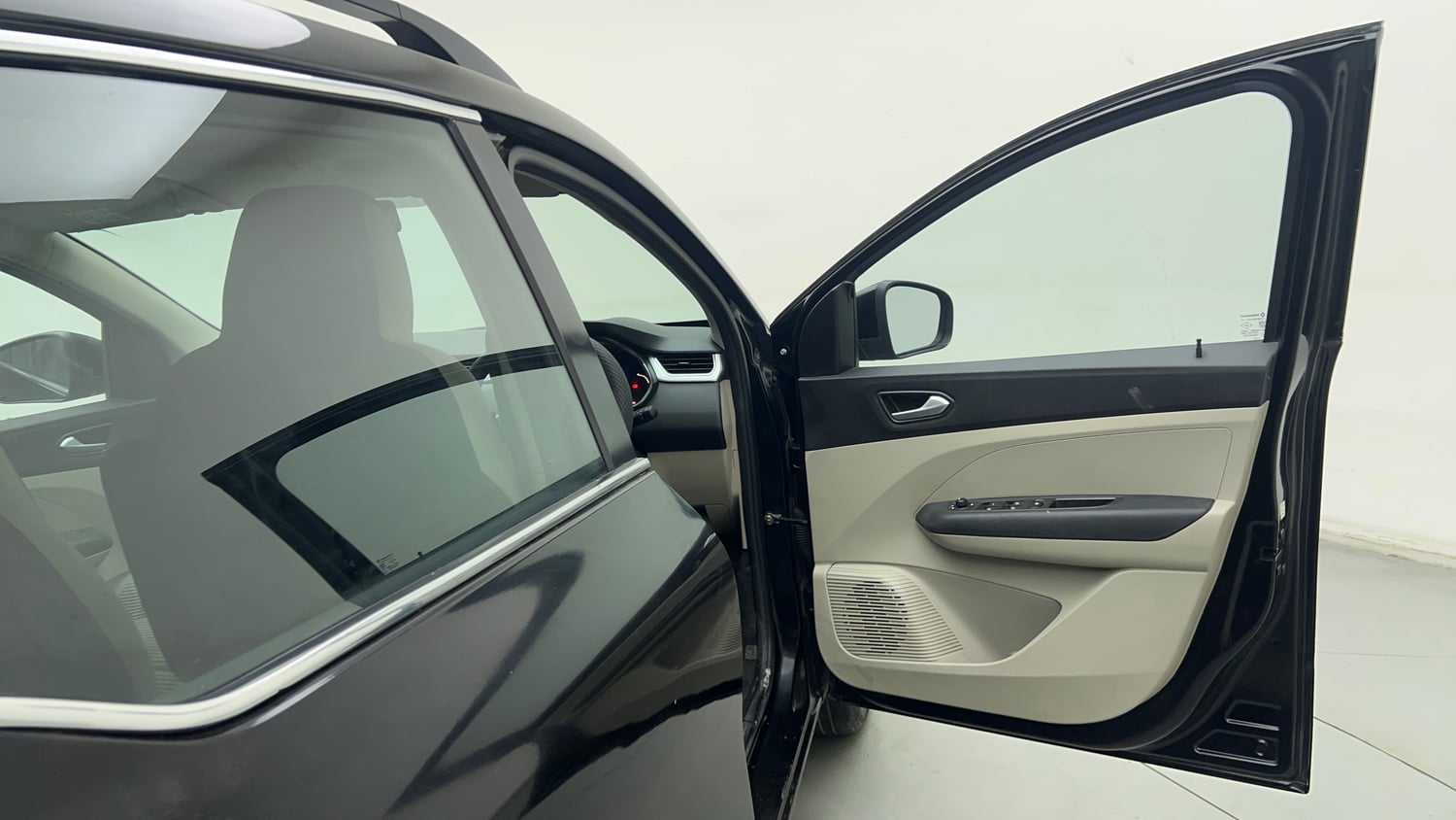 Used 2024 Renault Triber RXZ EASY-R AMT Petrol Automatic interior RIGHT FRONT DOOR OPEN VIEW