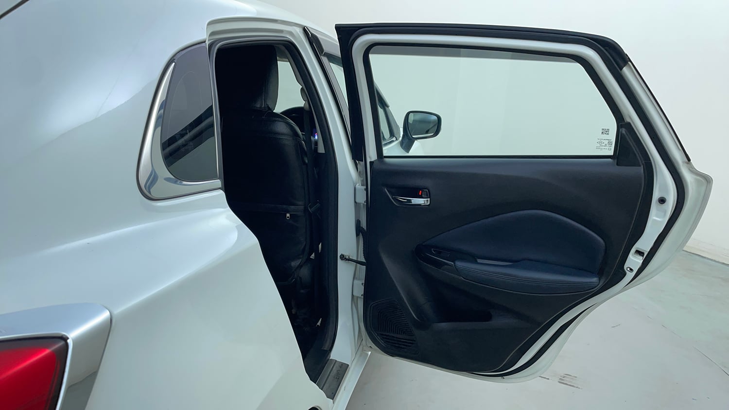Used 2022 Maruti Suzuki Baleno Zeta MT Petrol Manual interior RIGHT REAR DOOR OPEN VIEW