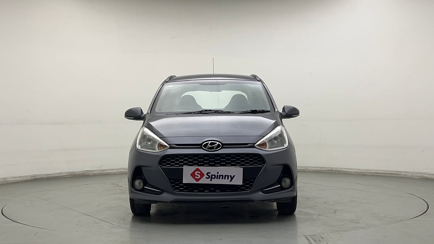 Used 2018 Hyundai Grand i10 Sportz 1.2 Kappa VTVT CNG (Outside Fitted) Cng Manual exterior FRONT VIEW