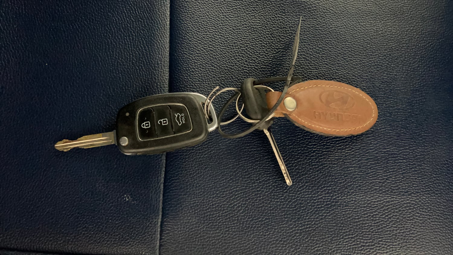 Used 2021 Hyundai Grand i10 Nios Sportz AMT 1.2 Kappa VTVT Petrol Automatic extra CAR KEY VIEW