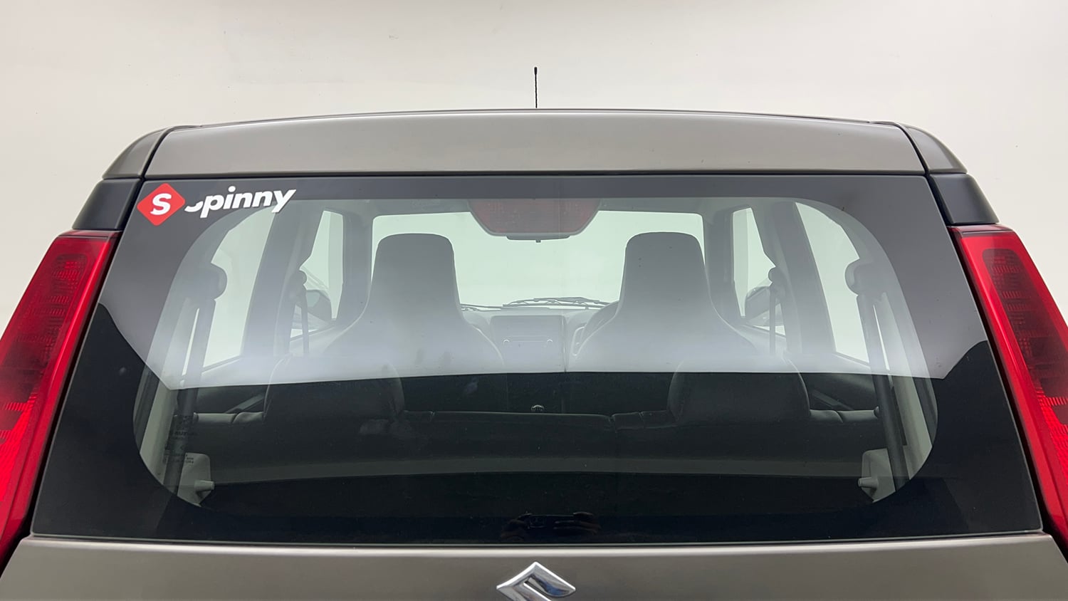 Used 2022 Maruti Suzuki Wagon R VXI 1.0 Petrol Manual exterior BACK WINDSHIELD VIEW