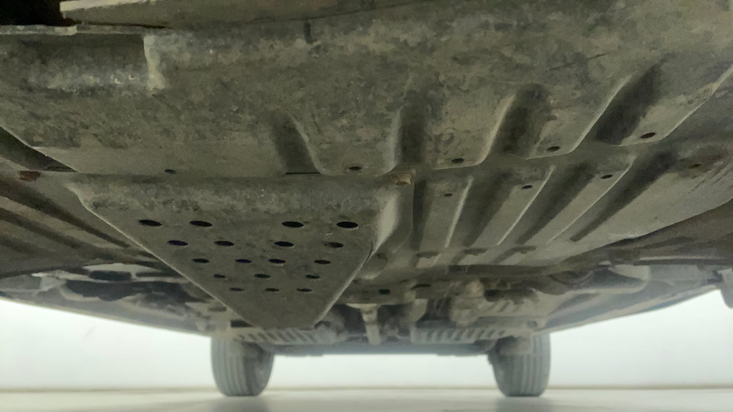 Used 2021 Tata Harrier XT Plus Dark Edition Diesel Manual extra FRONT LEFT UNDERBODY VIEW