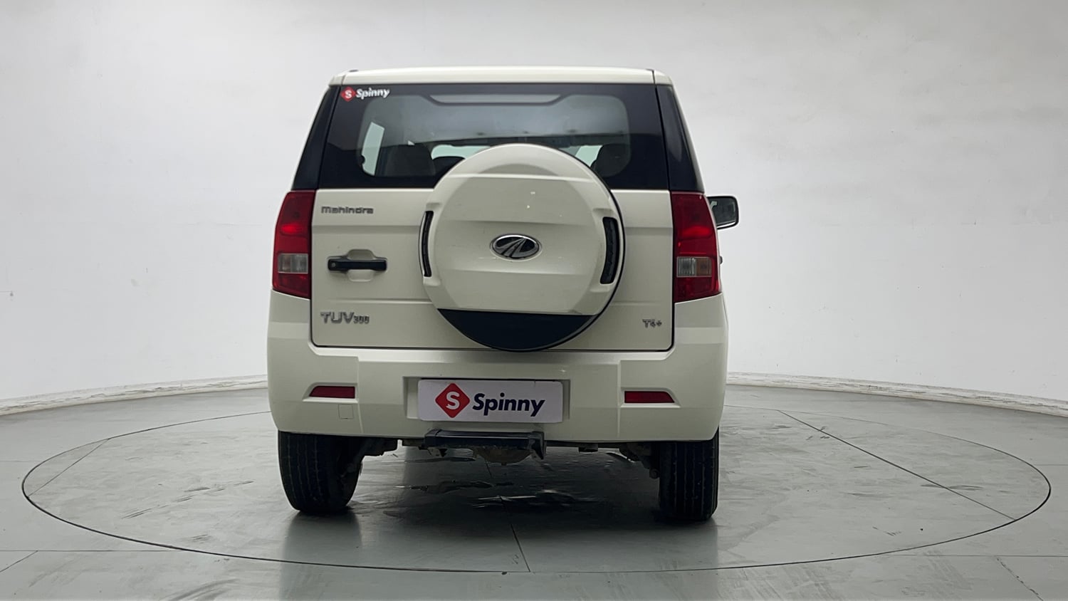 Used 2019 Mahindra TUV300 T4 Plus Diesel Manual exterior BACK VIEW