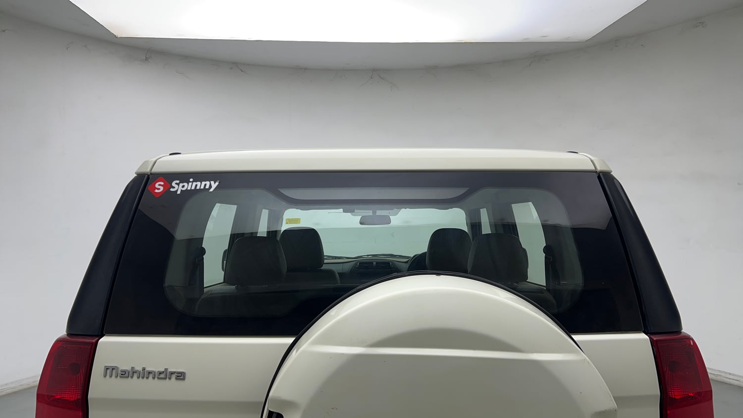 Used 2019 Mahindra TUV300 T4 Plus Diesel Manual exterior BACK WINDSHIELD VIEW