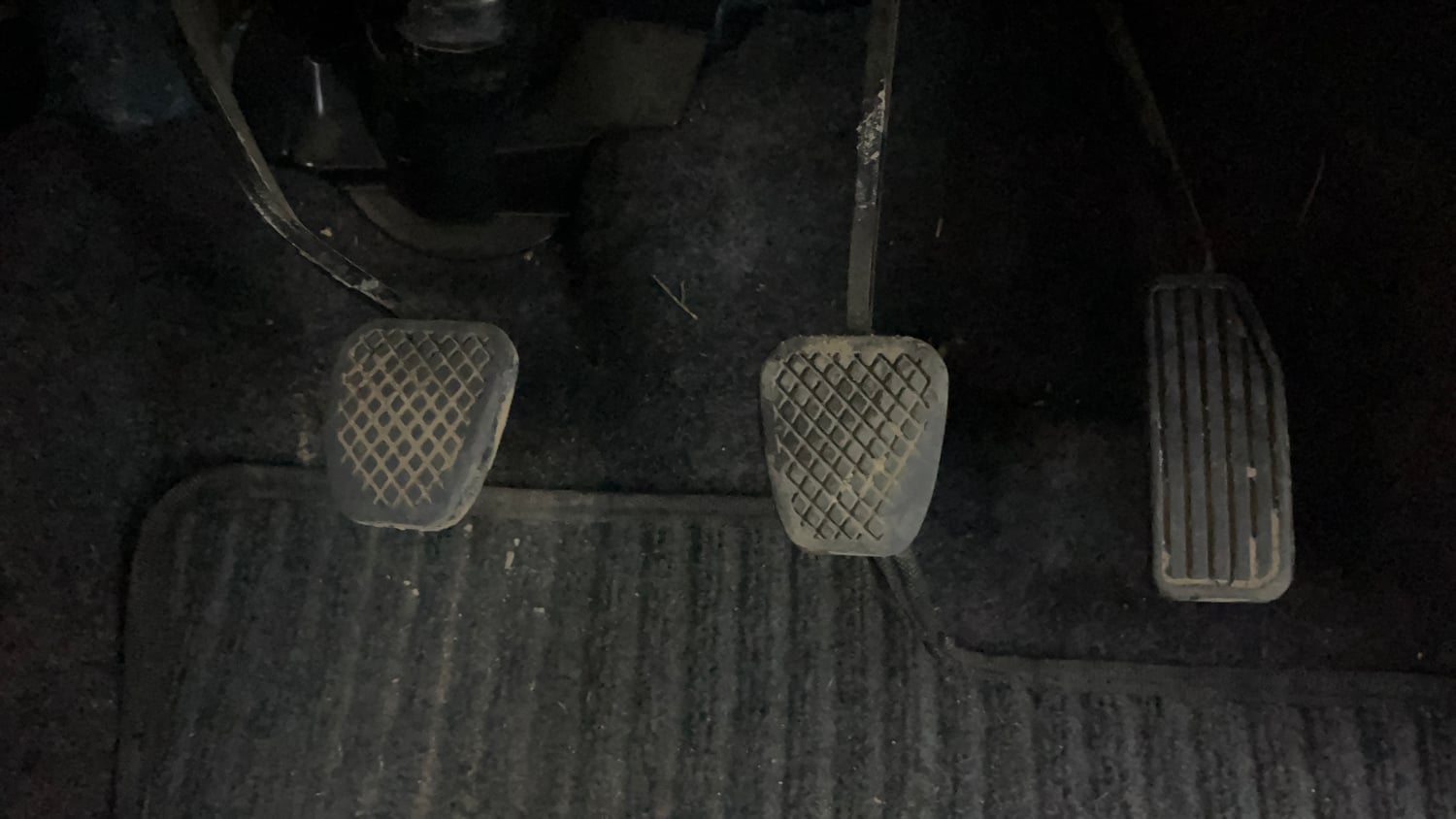 Used 2014 Honda Amaze 1.2 S i-VTEC Petrol Manual interior PEDALS VIEW