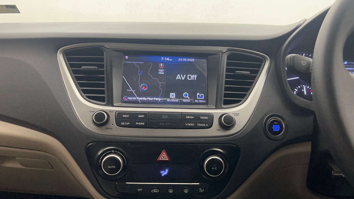 Used 2019 Hyundai Verna SX 1.6 VTVT Petrol Manual interior MUSIC SYSTEM & AC CONTROL VIEW