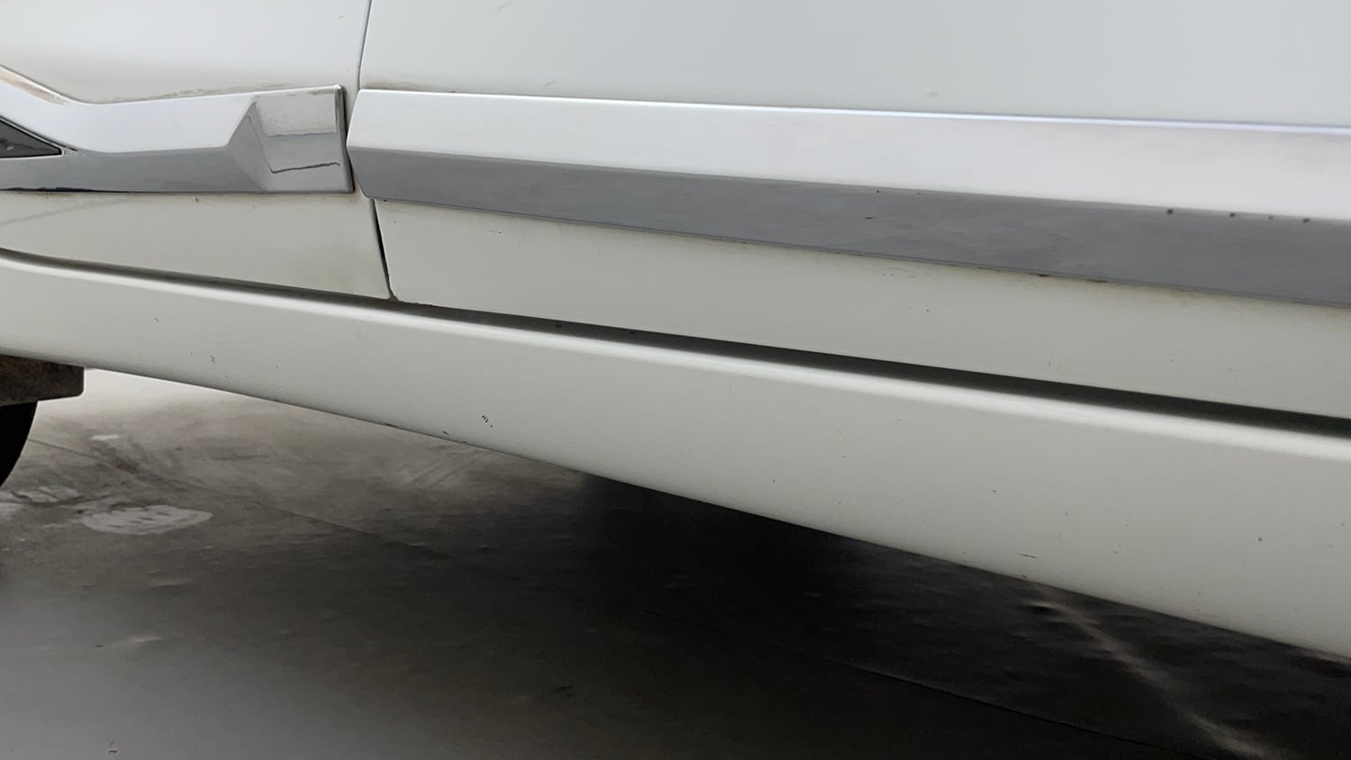 Used 2022 Maruti Suzuki Baleno Zeta MT Petrol Manual dents MINOR SCRATCH