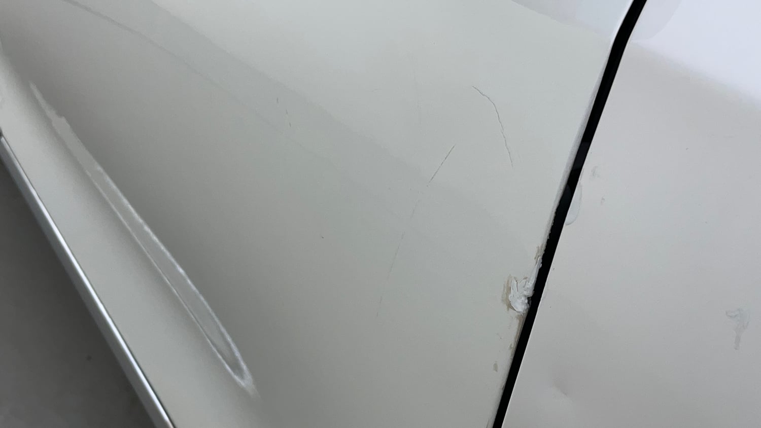 Used 2022 Maruti Suzuki Baleno Zeta MT Petrol Manual dents MINOR DENT