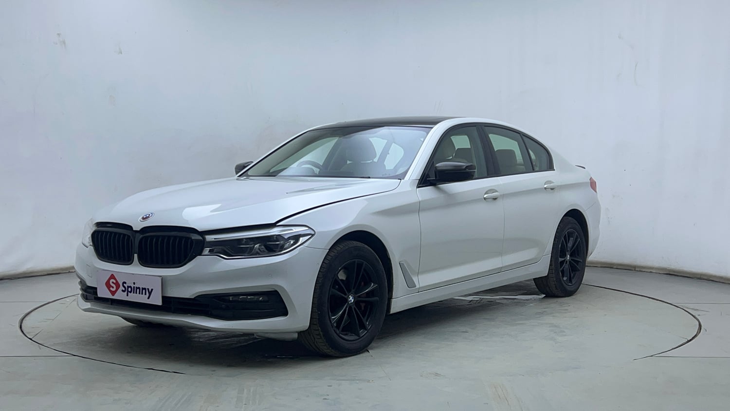 2022 BMW 5 Series Image