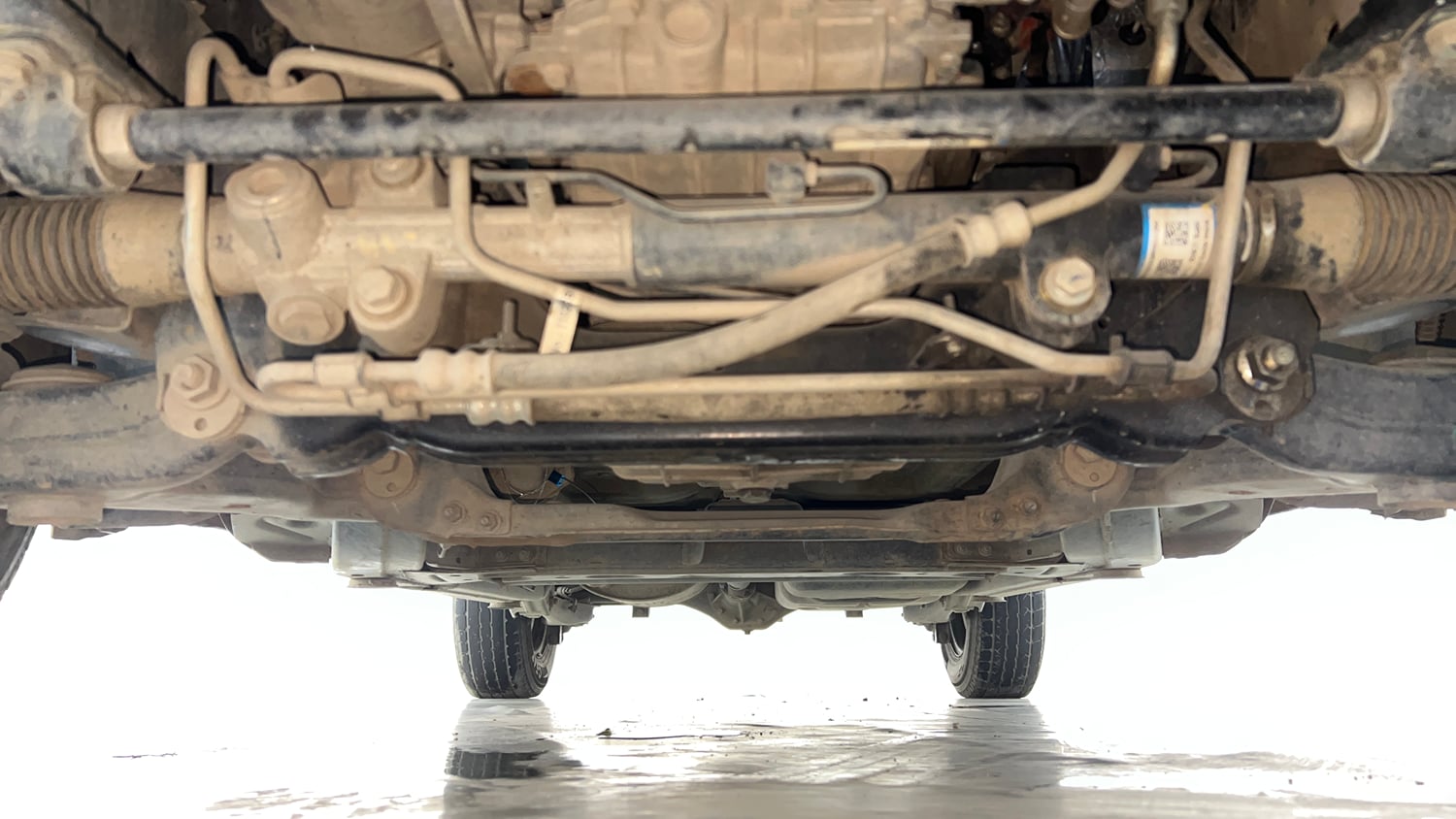 Used 2019 Mahindra TUV300 T4 Plus Diesel Manual extra FRONT LEFT UNDERBODY VIEW