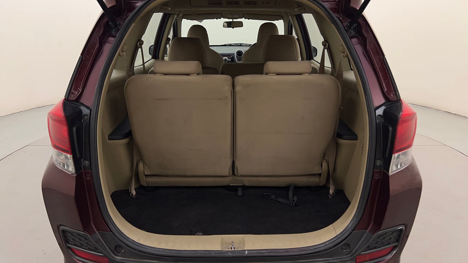 Used 2014 Honda Mobilio S Petrol Petrol Manual interior DICKY INSIDE VIEW