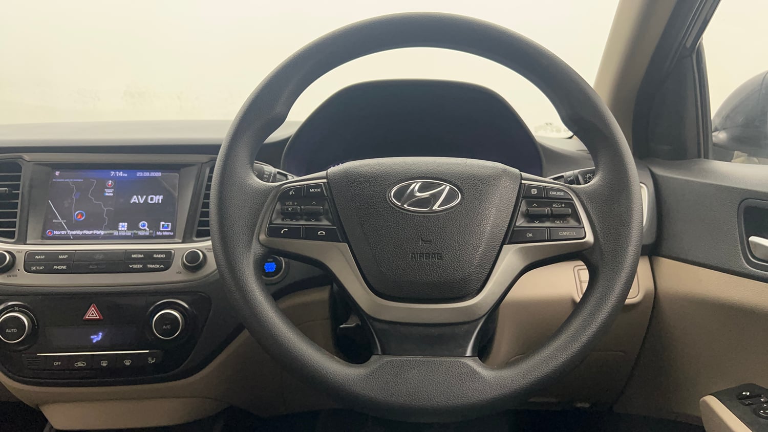 Used 2019 Hyundai Verna SX 1.6 VTVT Petrol Manual interior STEERING VIEW