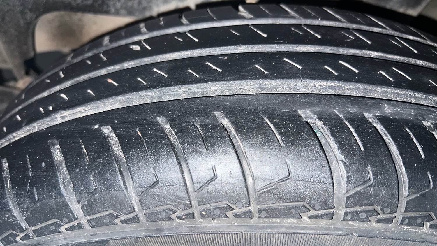 Used 2019 Maruti Suzuki Dzire VXi Petrol Manual tyres LEFT REAR TYRE TREAD VIEW