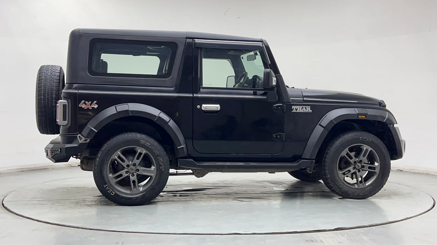 Used 2021 mahindra Thar LX Hard Top Petrol MT 4WD Petrol Manual exterior RIGHT SIDE VIEW