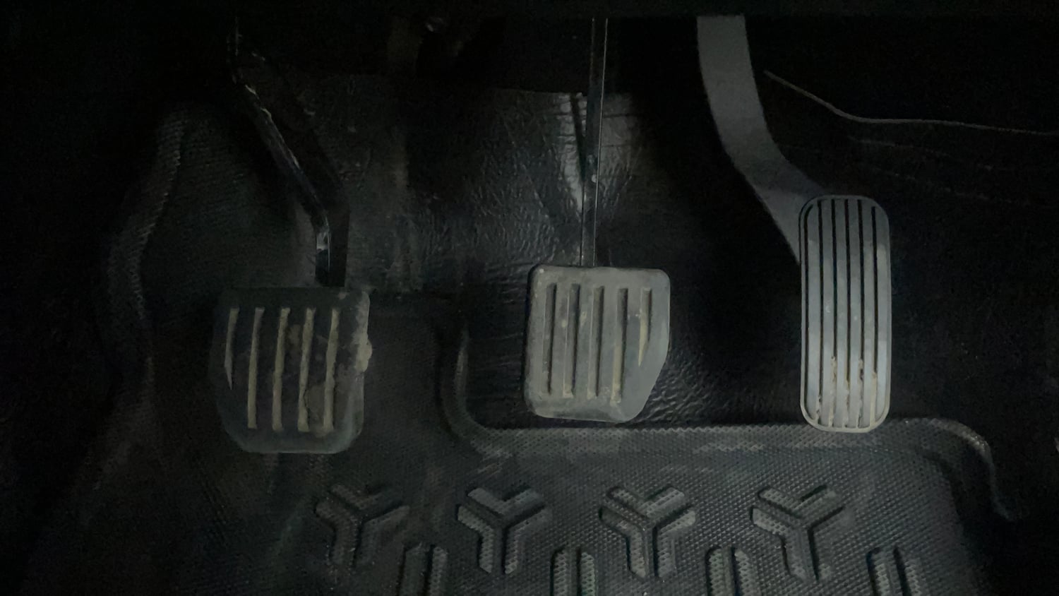 Used 2021 Tata Harrier XT Plus Dark Edition Diesel Manual interior PEDALS VIEW