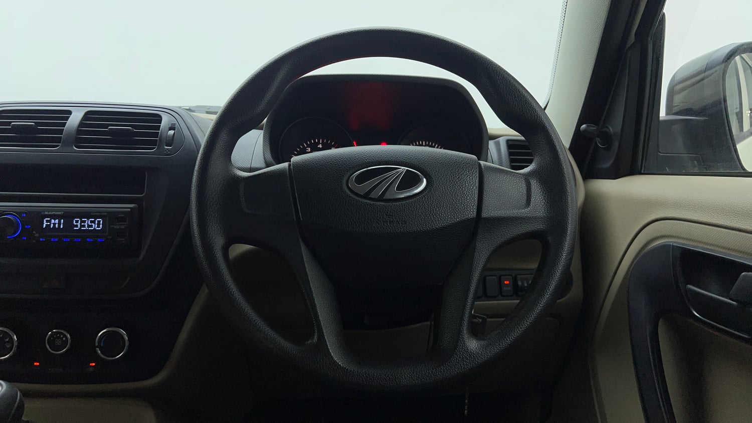 Used 2019 Mahindra TUV300 T4 Plus Diesel Manual interior STEERING VIEW
