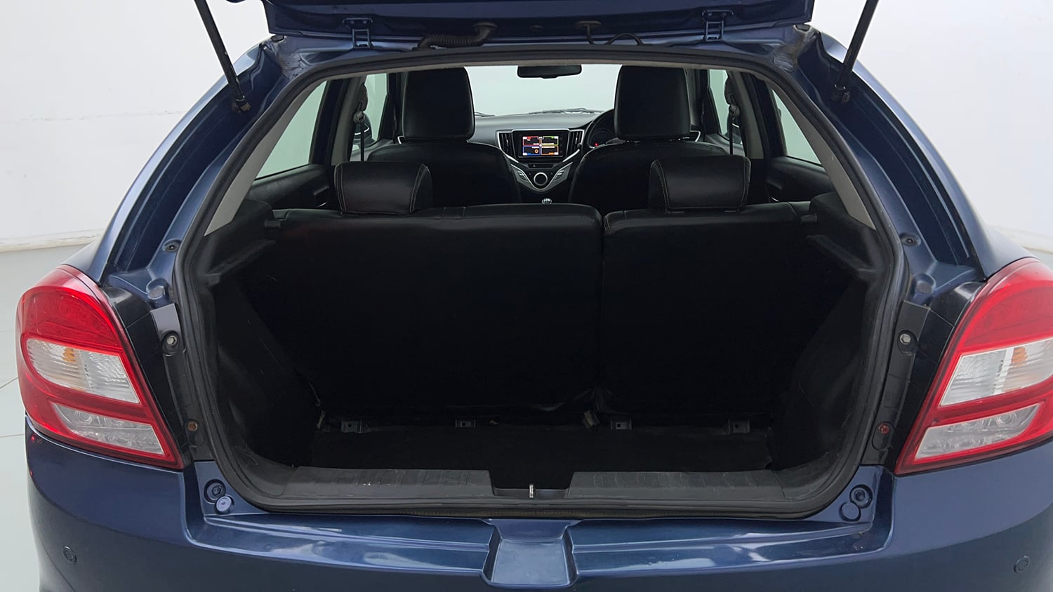 Used 2017 Maruti Suzuki Baleno RS 1.0 Petrol Manual interior DICKY INSIDE VIEW