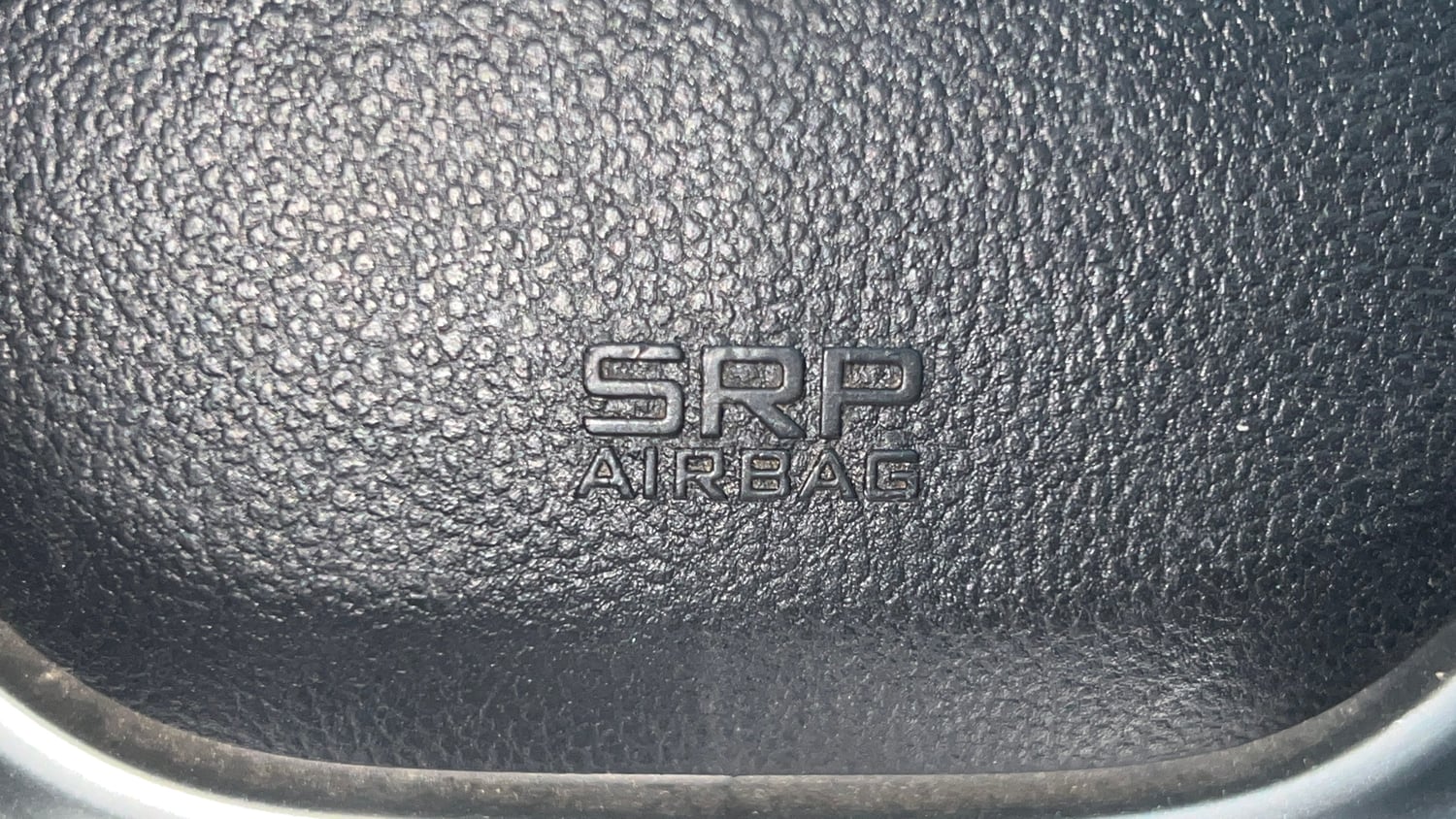 Used 2024 Renault Triber RXZ EASY-R AMT Petrol Automatic top_features Airbags
