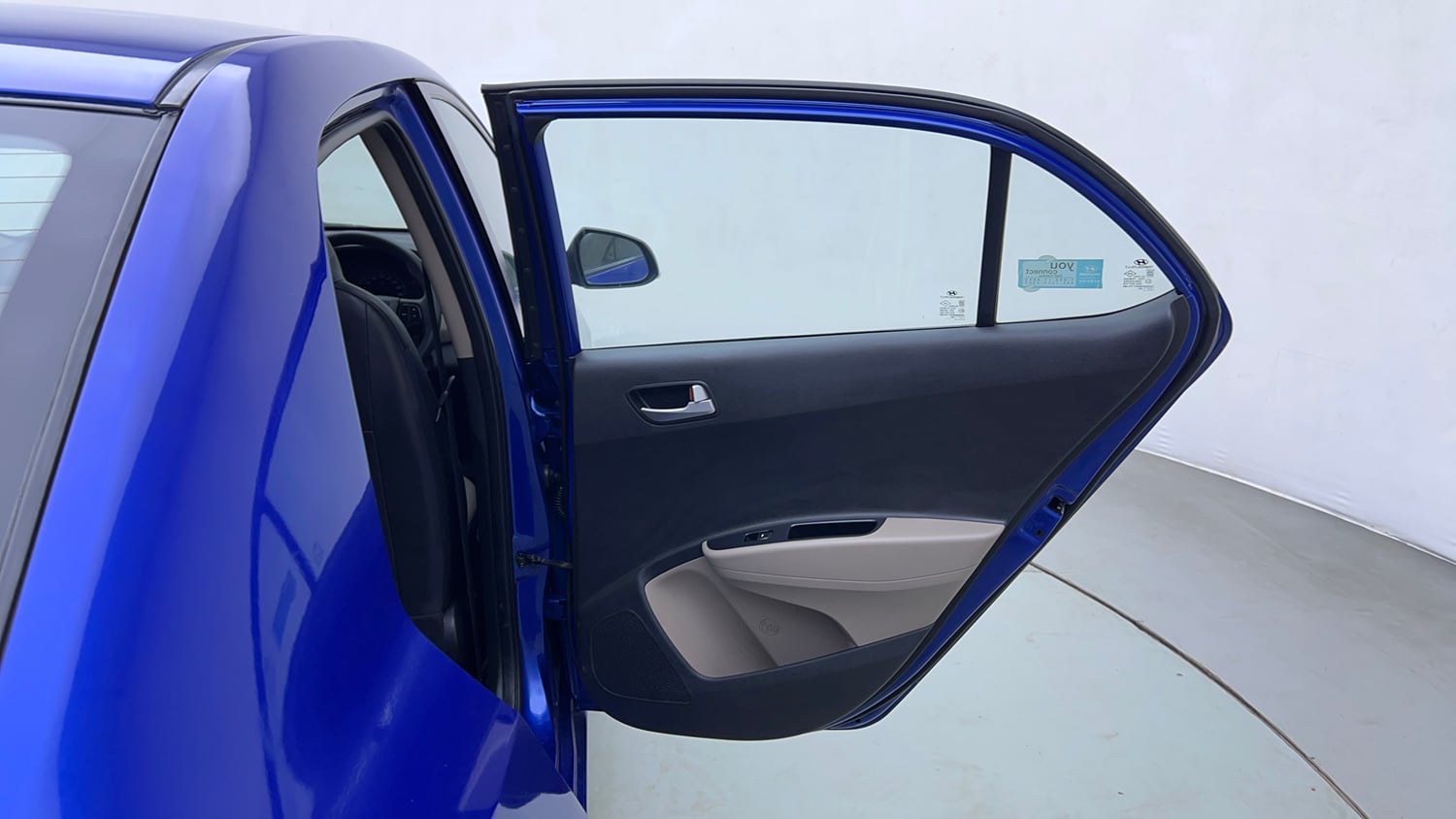 Used 2015 Hyundai Xcent S 1.2 (O) Petrol Manual interior RIGHT REAR DOOR OPEN VIEW