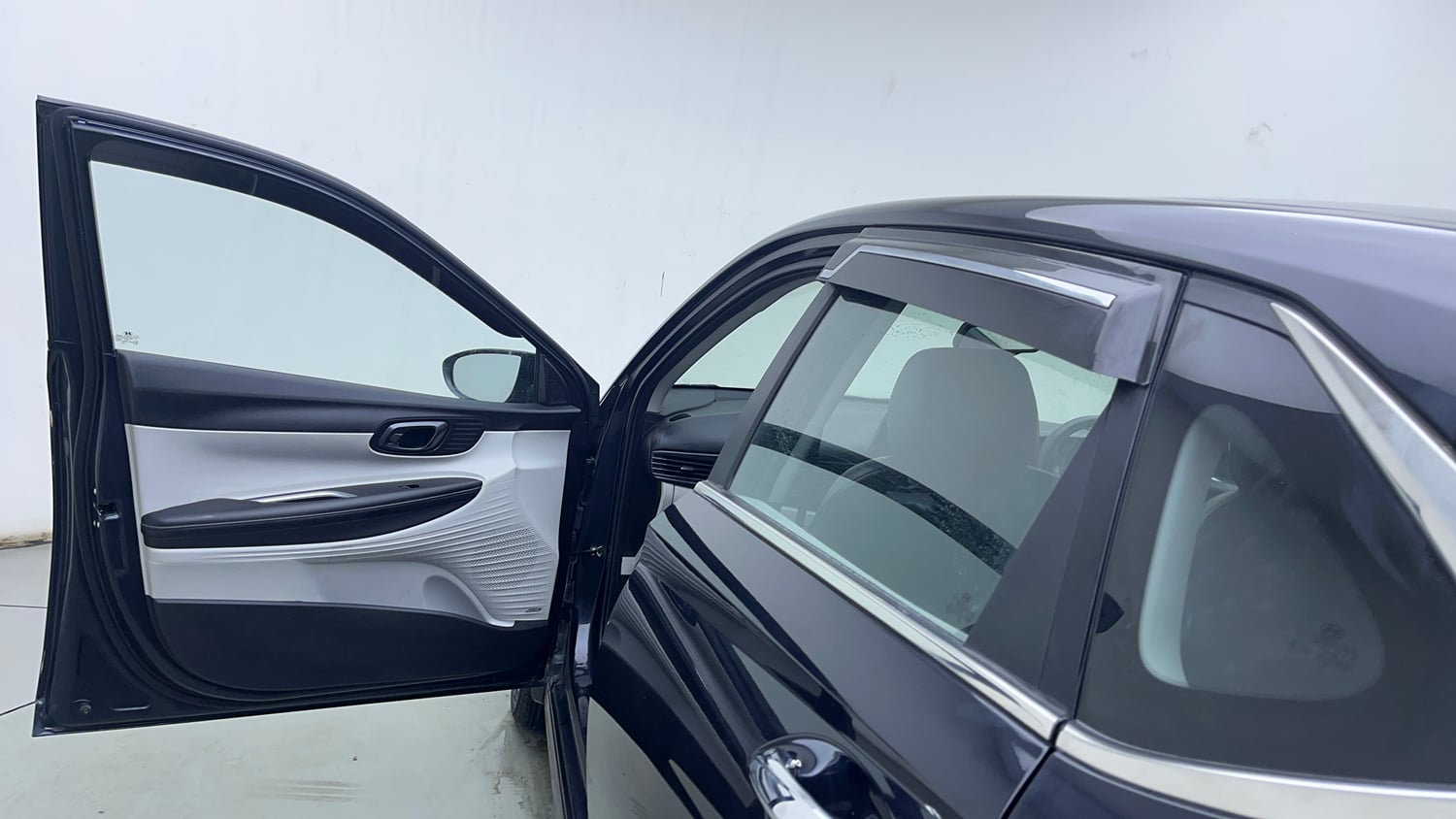 Used 2024 Hyundai New i20 Asta (O) 1.2 MT Petrol Manual interior LEFT FRONT DOOR OPEN VIEW