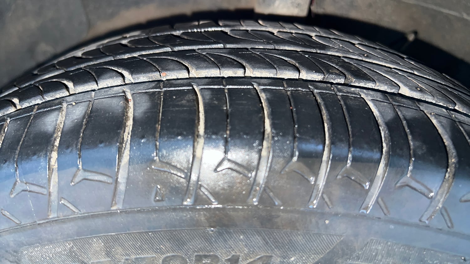 Used 2019 Hyundai Santro Sportz CNG Cng Manual tyres LEFT FRONT TYRE TREAD VIEW