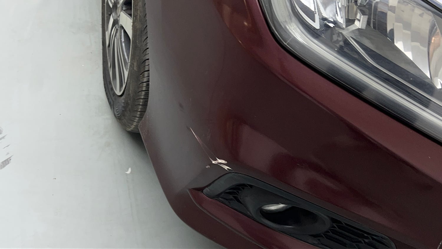 Used 2018 Honda City V CVT Petrol Petrol Automatic dents MINOR SCRATCH