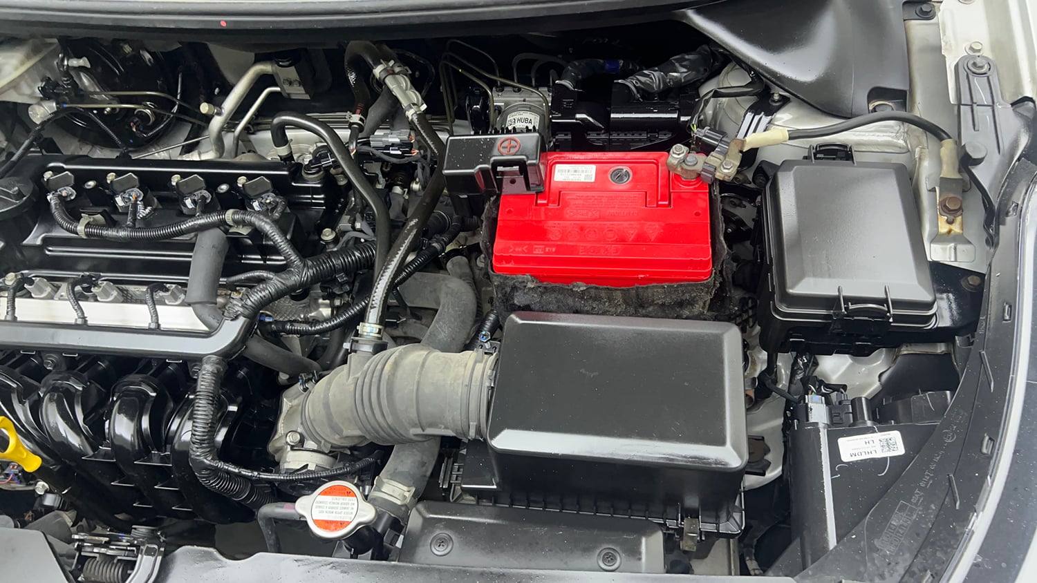 Used 2018 Hyundai Elite i20 Asta 1.2 AT Petrol Automatic engine ENGINE LEFT SIDE VIEW