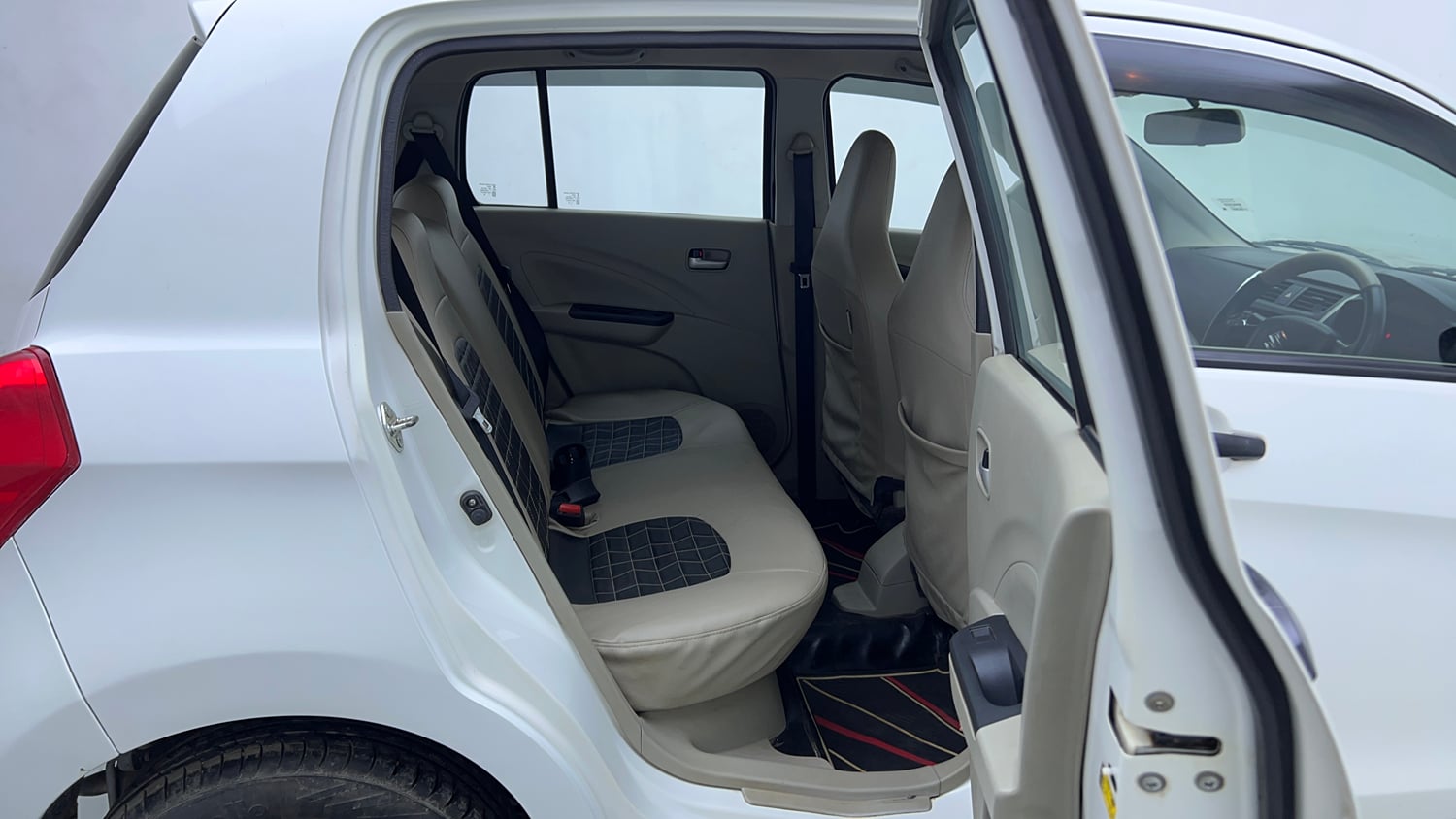 Used 2014 Maruti Suzuki Celerio VXi Petrol Manual interior RIGHT SIDE REAR DOOR CABIN VIEW