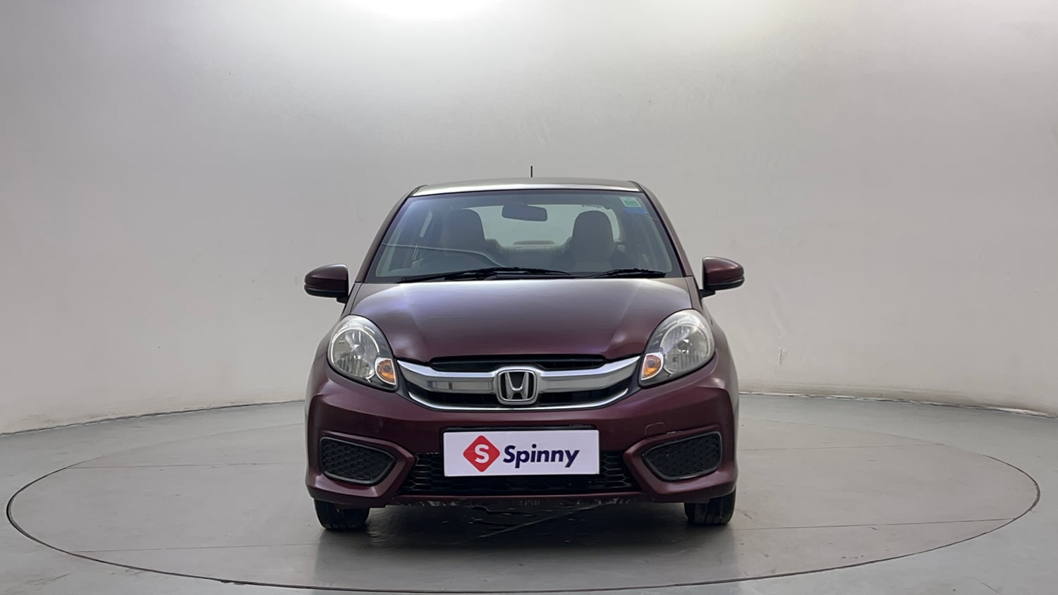 Used 2016 Honda Amaze 1.2 S i-VTEC Petrol Manual exterior FRONT VIEW