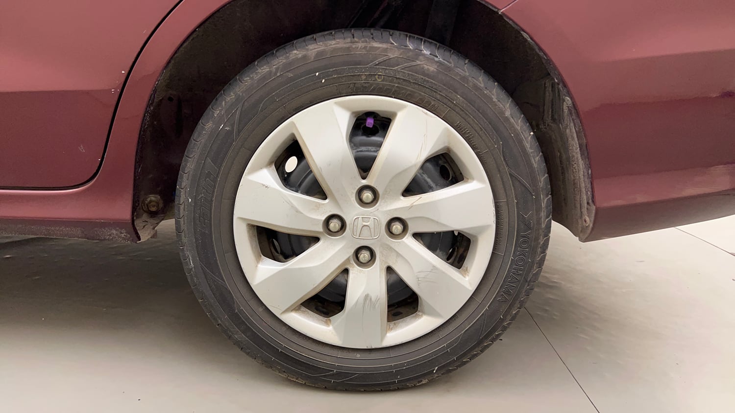 Used 2014 Honda Mobilio S Petrol Petrol Manual tyres LEFT REAR TYRE RIM VIEW