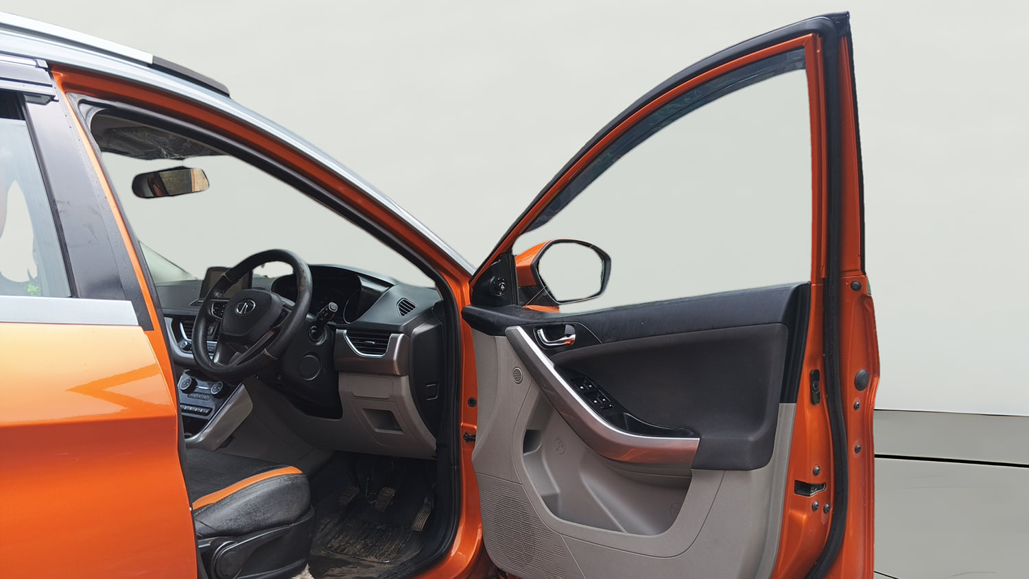 Used 2018 Tata Nexon XZ Plus Diesel Dual Tone Diesel Manual interior RIGHT FRONT DOOR OPEN VIEW