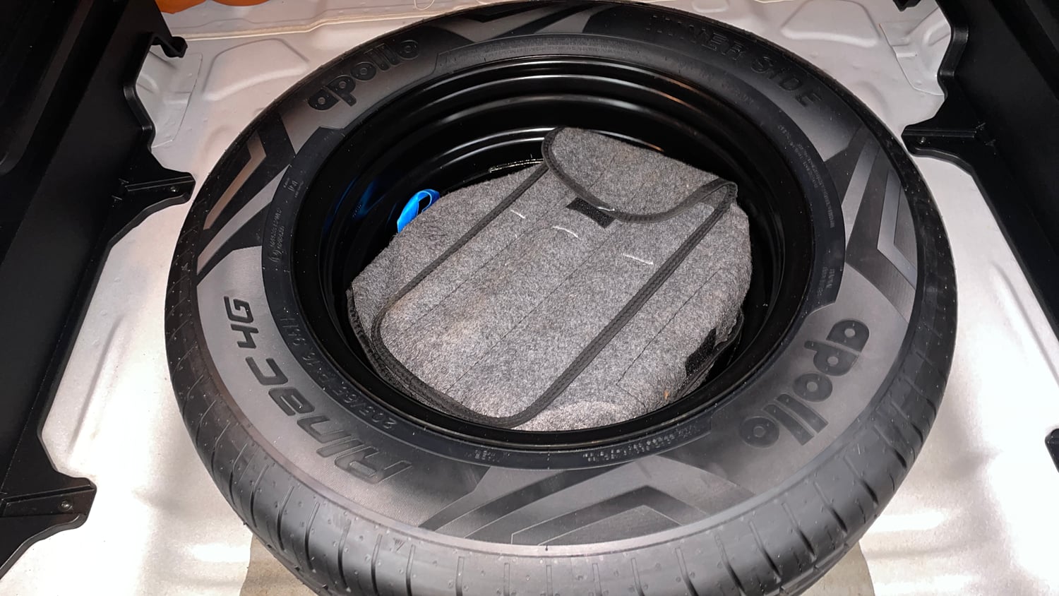 Used 2022 Hyundai Creta EX 1.5 Petrol Petrol Manual tyres SPARE TYRE VIEW