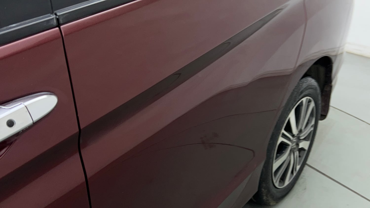 Used 2018 Honda City V CVT Petrol Petrol Automatic dents MINOR SCRATCH