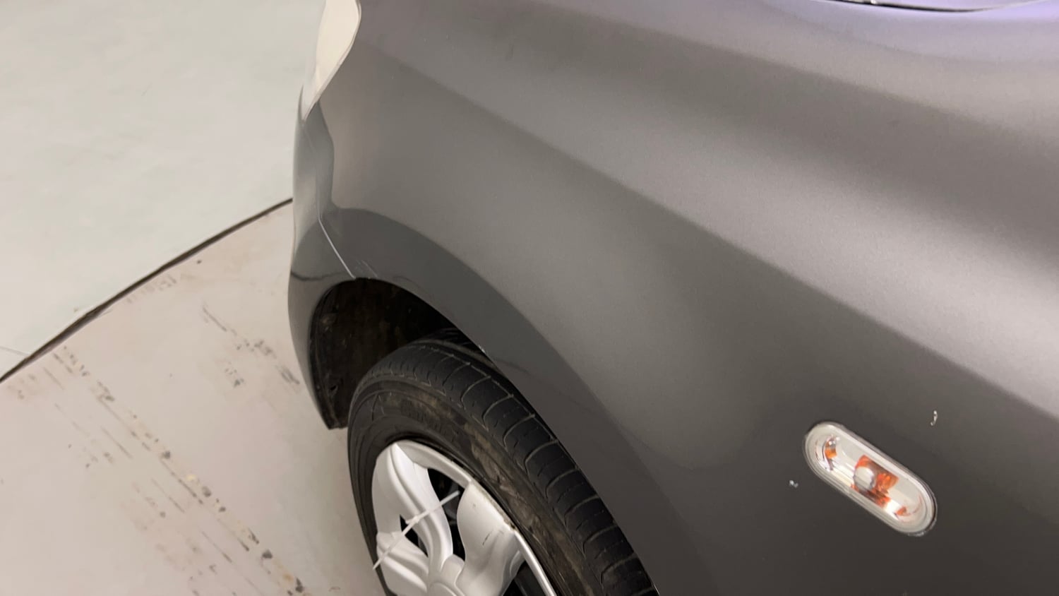 Used 2013 Volkswagen Polo Comfortline 1.2L (P) Petrol Manual dents MINOR DENT