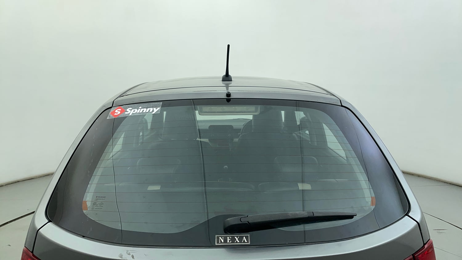 Used 2017 Maruti Suzuki Ignis Zeta 1.2 MT Petrol Manual exterior BACK WINDSHIELD VIEW