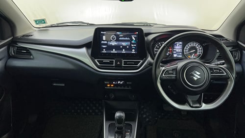 Used 2023 Maruti Suzuki Baleno Alpha AGS Petrol Automatic interior DASHBOARD VIEW