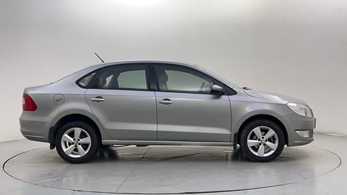 Used 2016 Skoda Rapid 1.6 MPI Ambition Petrol Manual exterior RIGHT SIDE VIEW