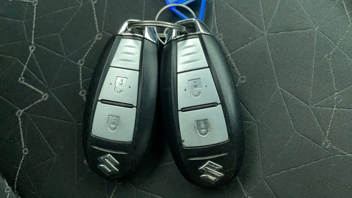 Used 2017 Maruti Suzuki Ignis Zeta 1.3 AMT Diesel Diesel Automatic extra CAR KEY VIEW