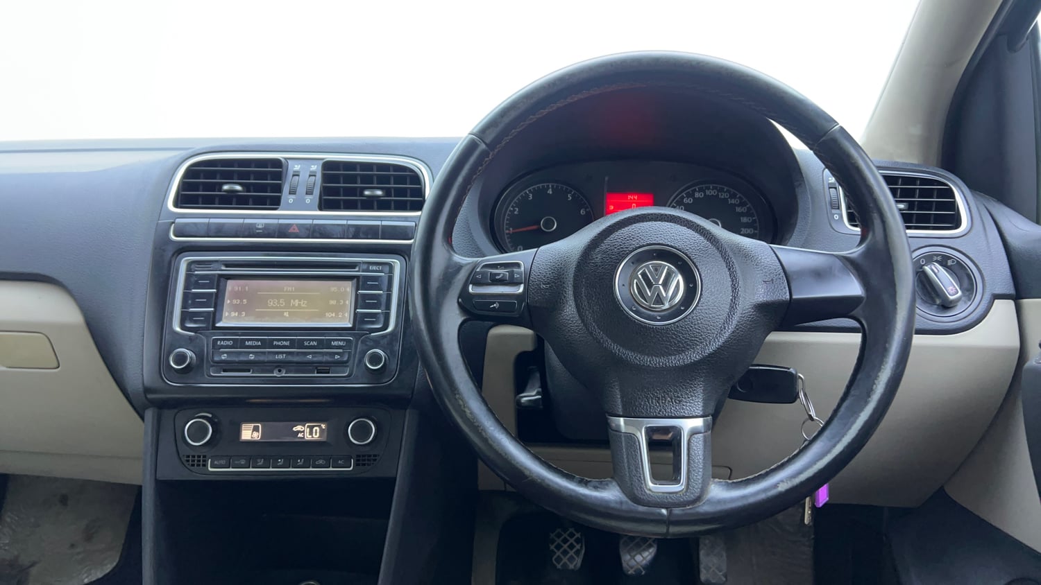 Used 2013 Volkswagen Polo Highline1.2L (P) Petrol Manual interior STEERING VIEW